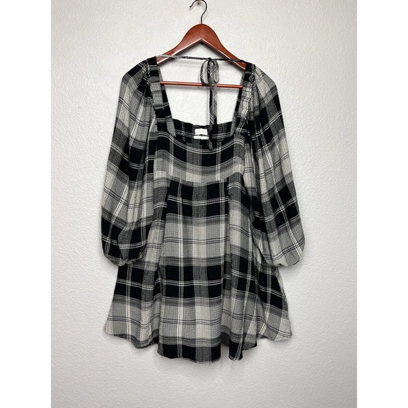 Urban Outfitters Size Small Grey & Black & Plaid Mini Dress Peasant Sleeves - Picture 1 of 11